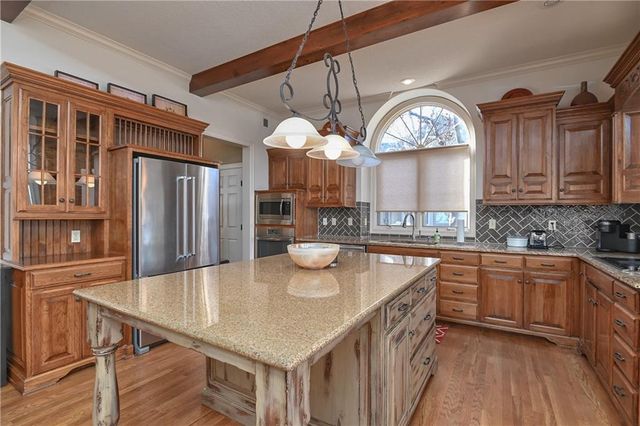 14500 Perry Street, Overland Park, KS 66221