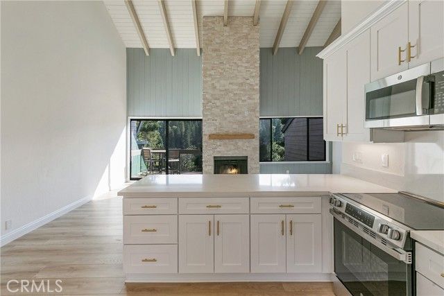 27657 Peninsula Drive 131, Lake Arrowhead, CA 92352