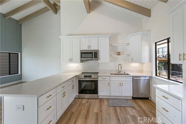 27657 Peninsula Drive 131, Lake Arrowhead, CA 92352