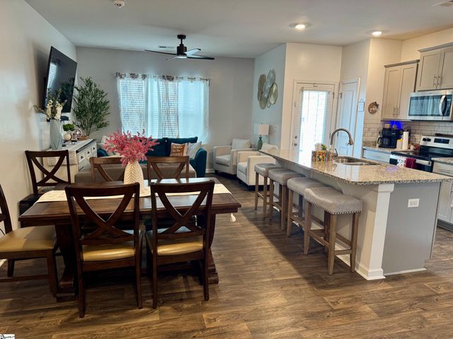 320 Sea Isle Place, Greer, SC 29650