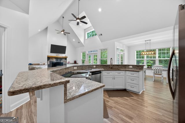 2736 Lester Mill Road, Locust Grove, GA 30248