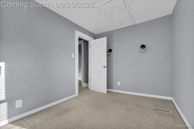 1465 West Boulevard, Berkley, MI 48072