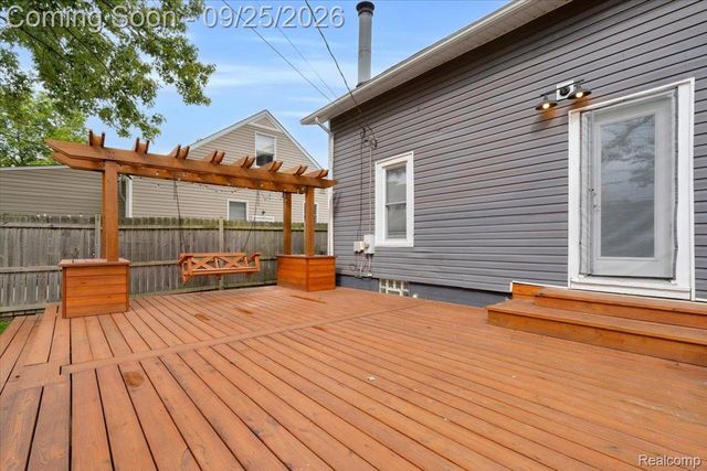 1465 West Boulevard, Berkley, MI 48072