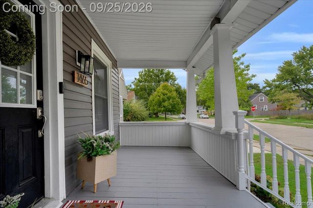 1465 West Boulevard, Berkley, MI 48072