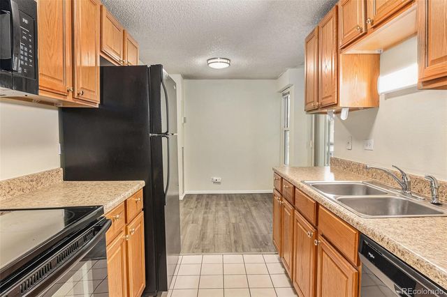 2375 S Linden Court 201, Denver, CO 80222