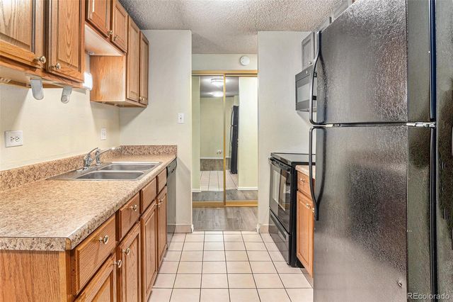2375 S Linden Court 201, Denver, CO 80222