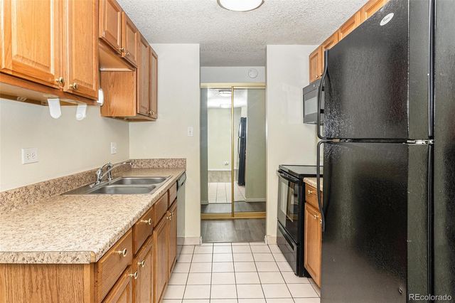 2375 S Linden Court 201, Denver, CO 80222