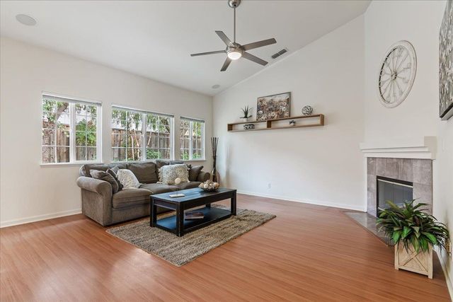 1517 Buena Vista St, Brentwood, CA 94513