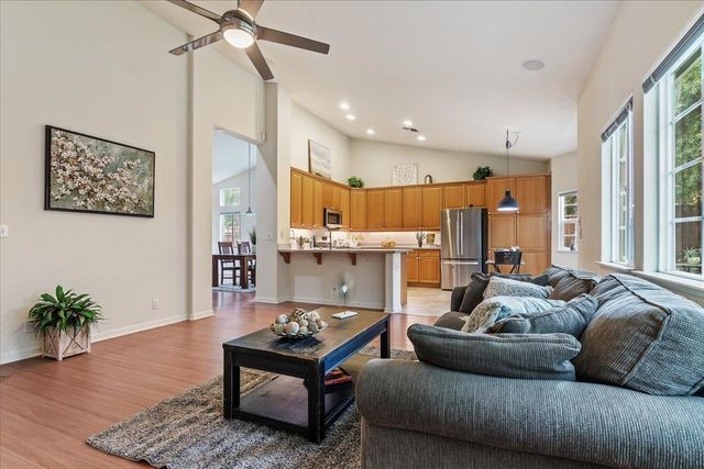 1517 Buena Vista St, Brentwood, CA 94513