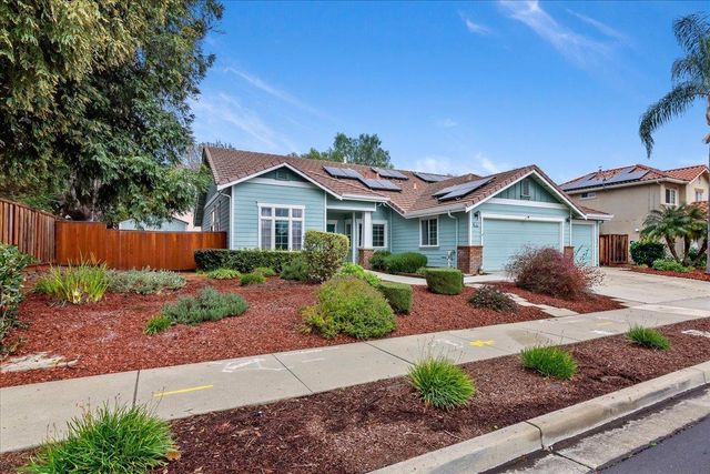 1517 Buena Vista St, Brentwood, CA 94513