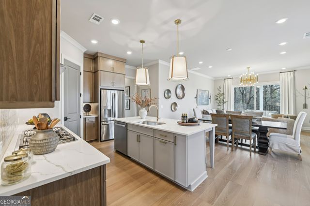 129 Herring Drive, Hoschton, GA 30548