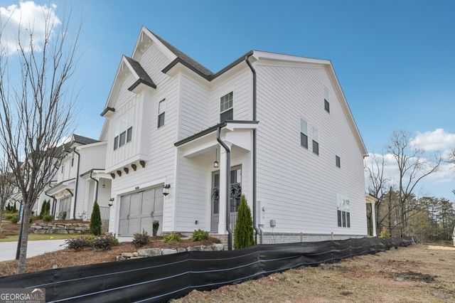 129 Herring Drive, Hoschton, GA 30548
