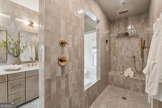 129 Herring Drive, Hoschton, GA 30548