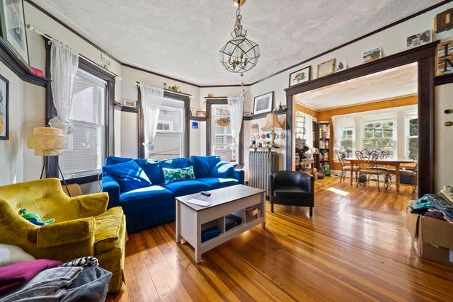 16 Hamilton Rd, Somerville, MA 02144