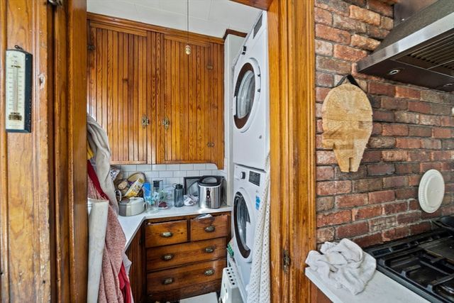 16 Hamilton Rd, Somerville, MA 02144