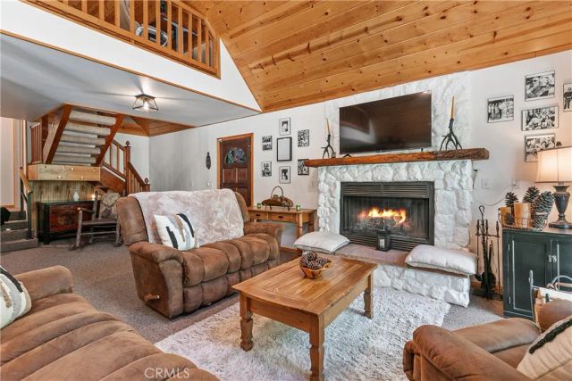 841 Cottage Grove Road, Lake Arrowhead, CA 92352
