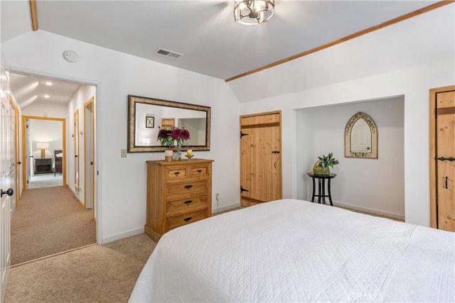 841 Cottage Grove Road, Lake Arrowhead, CA 92352