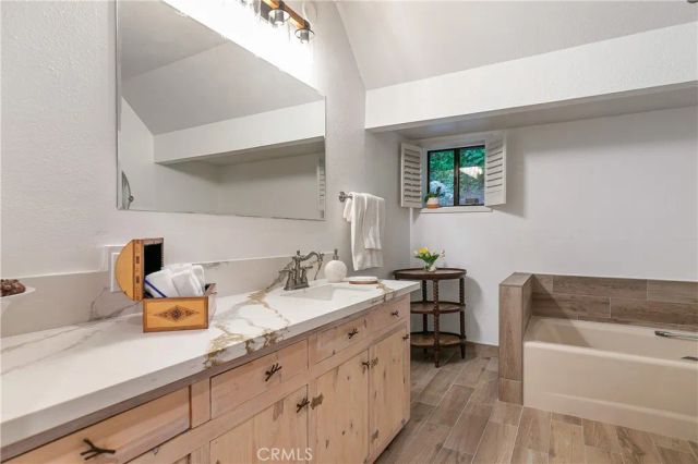 841 Cottage Grove Road, Lake Arrowhead, CA 92352