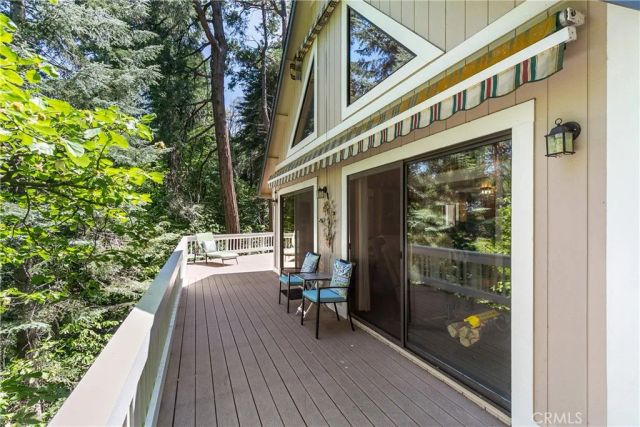 841 Cottage Grove Road, Lake Arrowhead, CA 92352