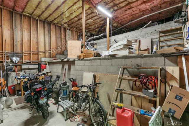841 Cottage Grove Road, Lake Arrowhead, CA 92352