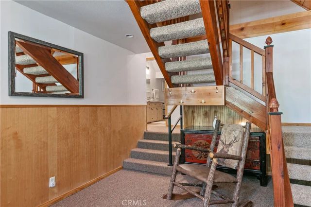 841 Cottage Grove Road, Lake Arrowhead, CA 92352