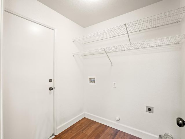 5637 W Oak Avenue, Fresno, CA 93722