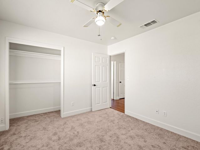 5637 W Oak Avenue, Fresno, CA 93722