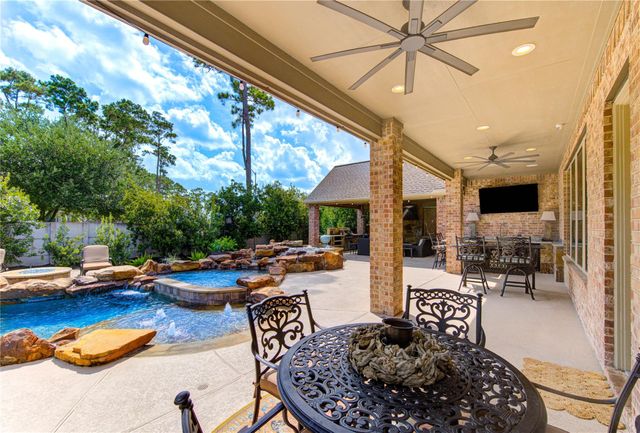 13406 Ambler Springs Drive, Tomball, TX 77377