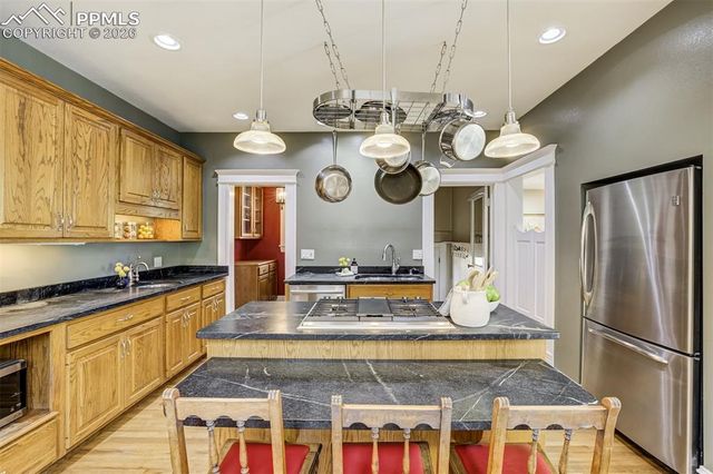 1805 N Tejon Street, Colorado Springs, CO 80907