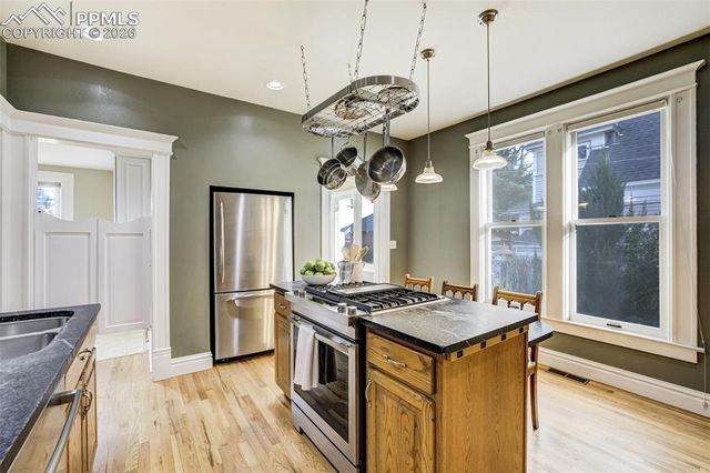 1805 N Tejon Street, Colorado Springs, CO 80907