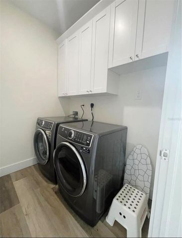 1299 5TH STREET S, St Petersburg, FL 33701