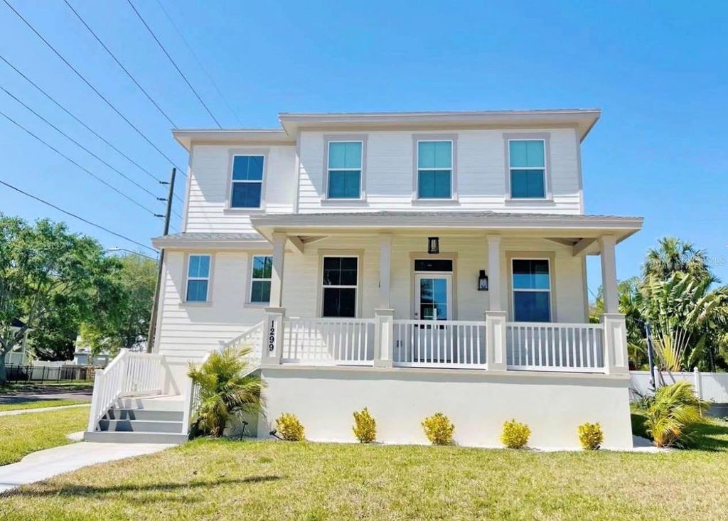 1299 5TH STREET S, St Petersburg, FL 33701