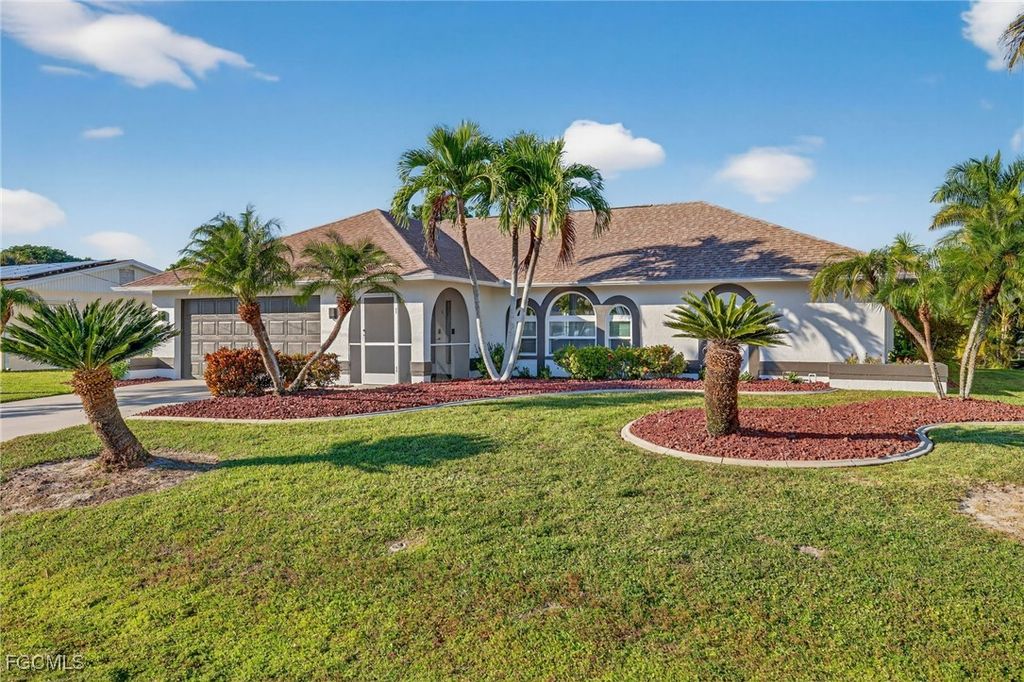 609 SE 17th ST, Cape Coral, FL 33990
