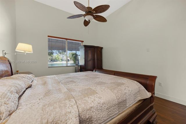2002 SE 17th Avenue, Homestead, FL 33035