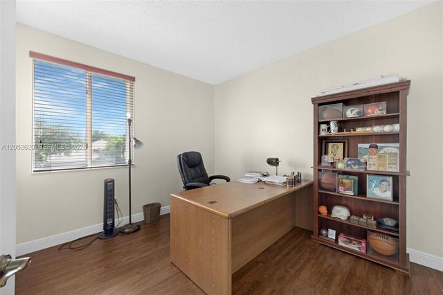 2002 SE 17th Avenue, Homestead, FL 33035