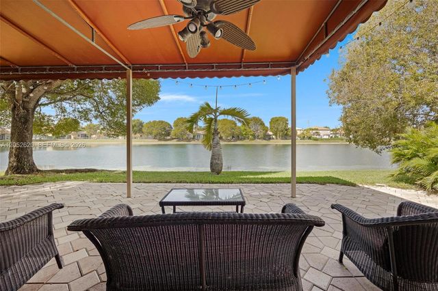 2002 SE 17th Avenue, Homestead, FL 33035