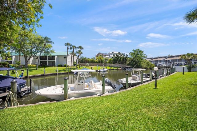 5619 MIDNIGHT PASS ROAD 503, Sarasota, FL 34242