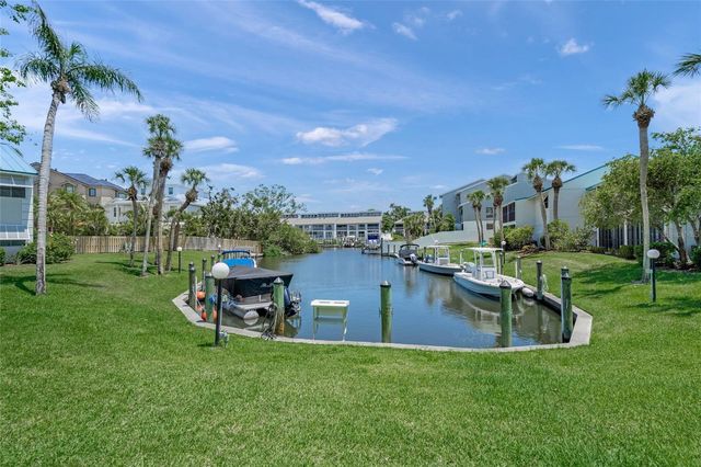5619 MIDNIGHT PASS ROAD 503, Sarasota, FL 34242