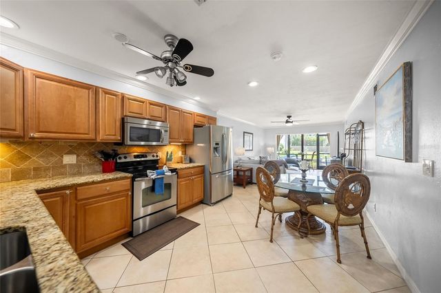 5619 MIDNIGHT PASS ROAD 503, Sarasota, FL 34242