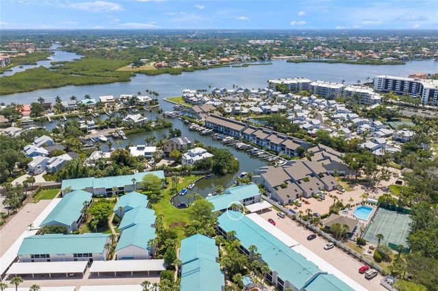 5619 MIDNIGHT PASS ROAD 503, Sarasota, FL 34242