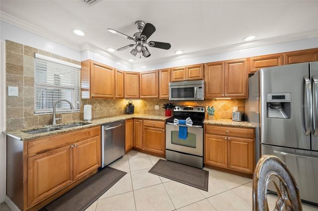5619 MIDNIGHT PASS ROAD 503, Sarasota, FL 34242