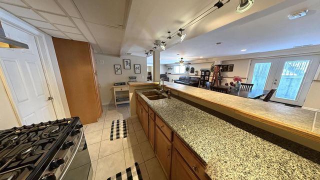 5235 W Forest Trail, Rockford, IL 61109