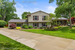 19700 Wilshire Boulevard, Beverly Hills, MI 48025