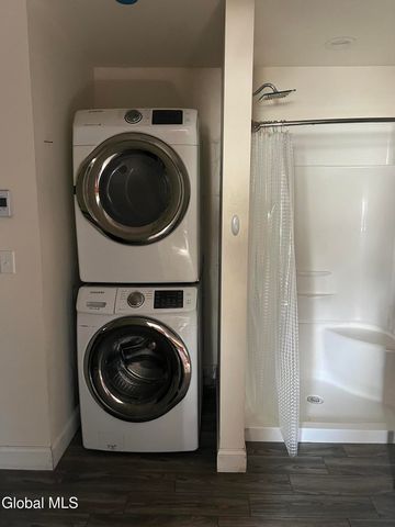 2 Quaker Street, Granville, NY 12832