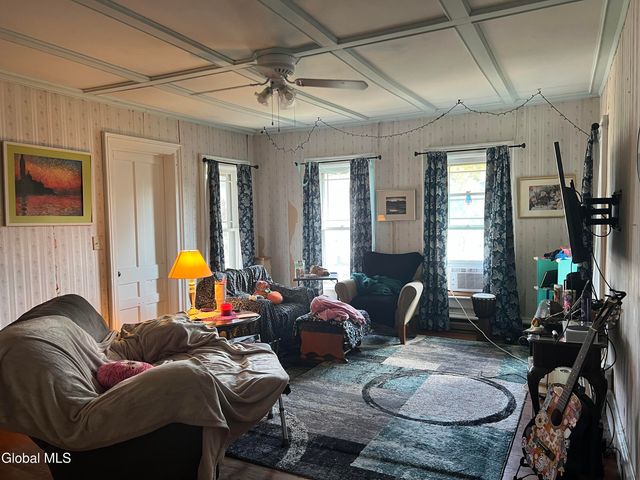 2 Quaker Street, Granville, NY 12832