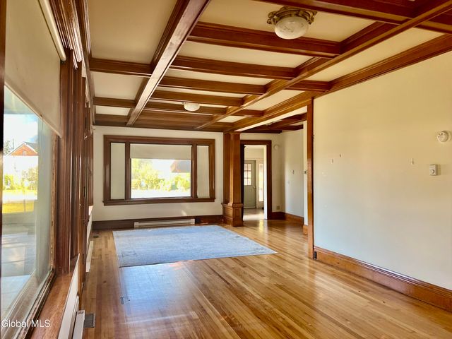 2 Quaker Street, Granville, NY 12832