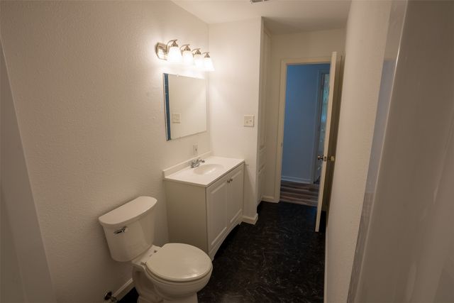1285 Clark Road, Gainesville, TX 76240