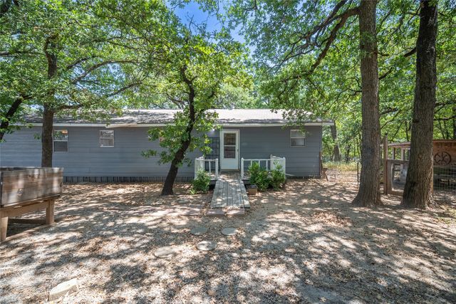 1285 Clark Road, Gainesville, TX 76240