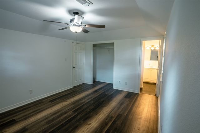 1285 Clark Road, Gainesville, TX 76240
