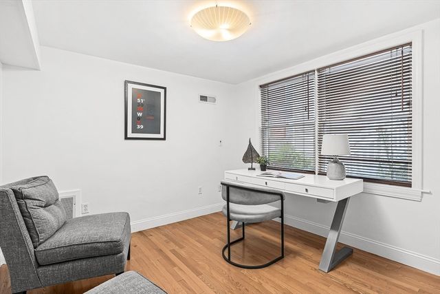 30 2nd Street A&B, Cambridge, MA 02141